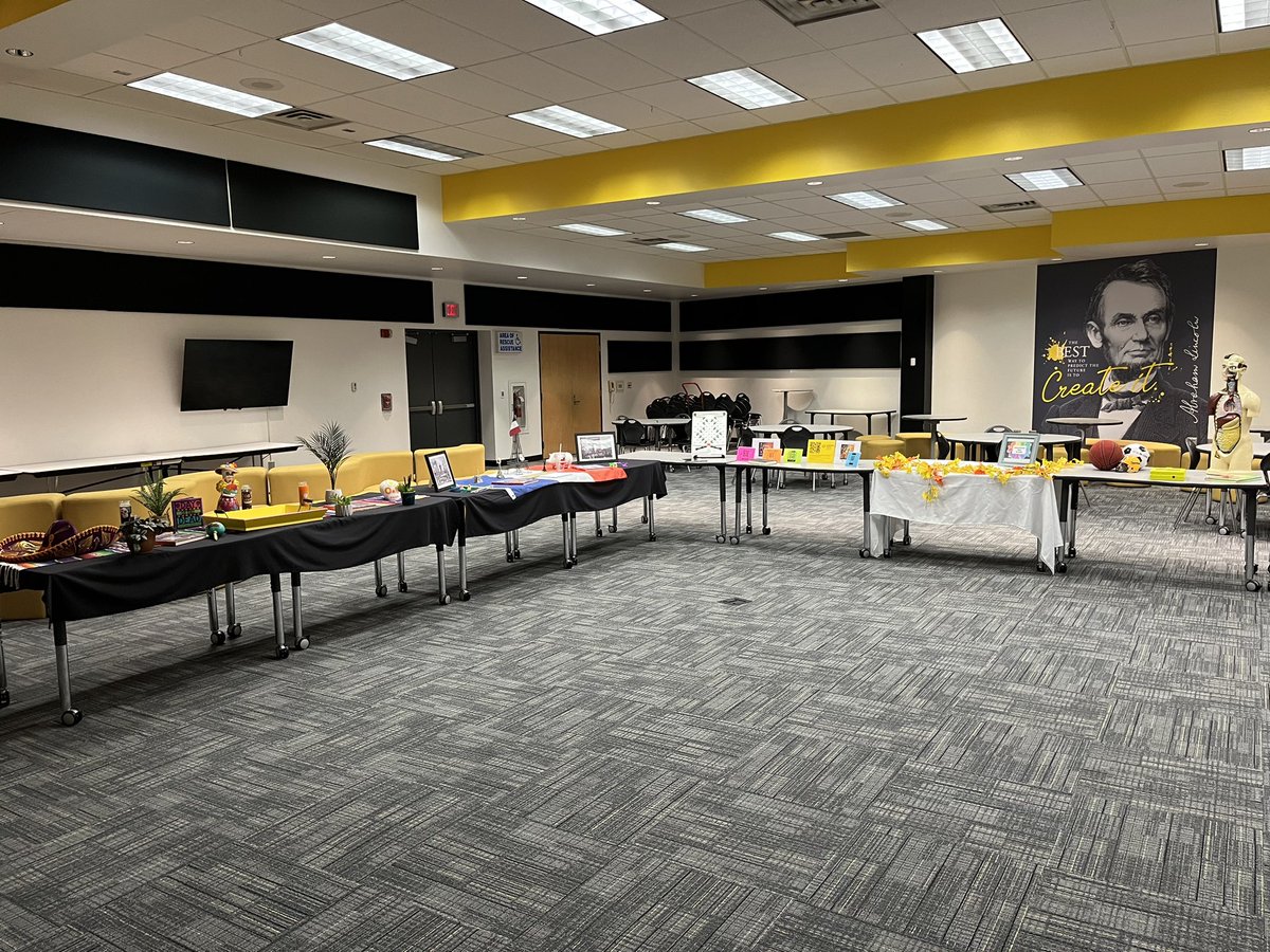 Jason Burik (@jasonburikmsd) on Twitter photo Looking forward to welcoming everyone to Open House at <a href="/DEWMiddleSchool/">David E. Williams</a>! Grades 7&8 - 9/24 Grades 5&6 - 9/25
6:30 - 8:30PM Looking forward to welcoming everyone to Open House at <a href="/DEWMiddleSchool/">David E. Williams</a>! Grades 7&8 - 9/24 Grades 5&6 - 9/25
6:30 - 8:30PM