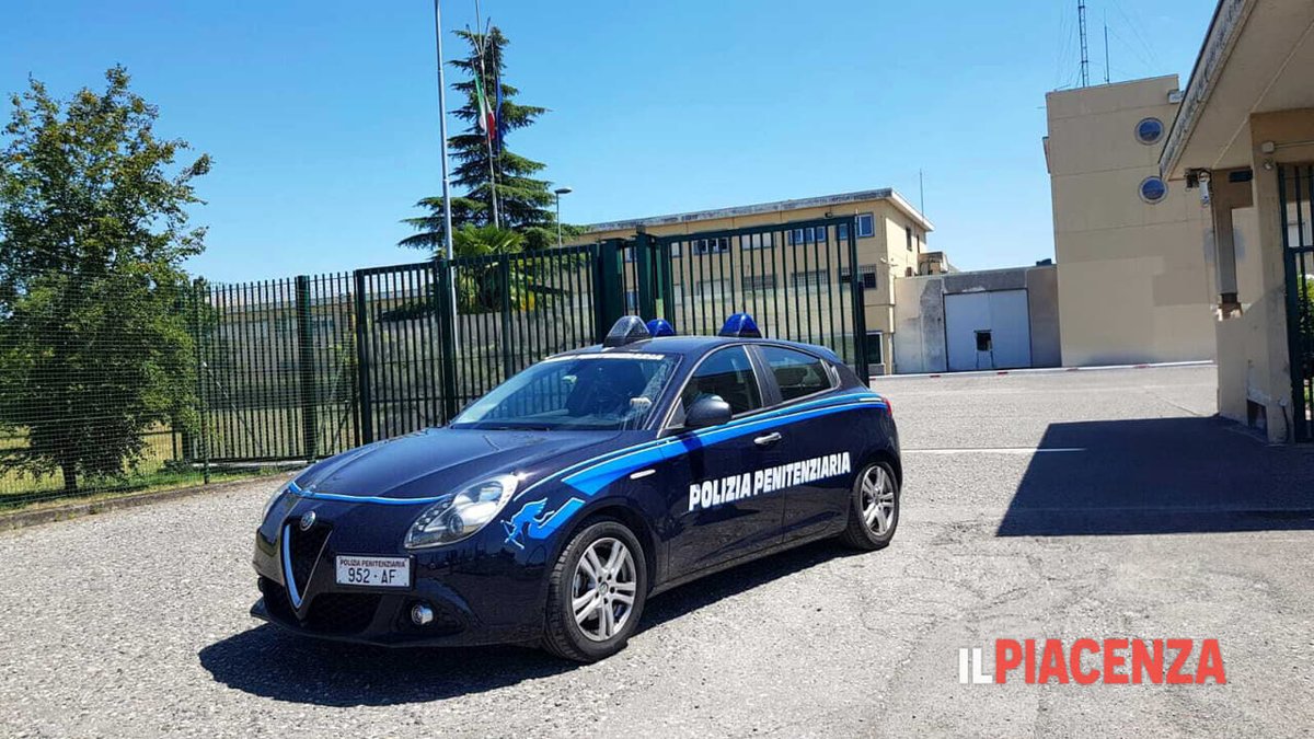 Condanne definitive, 49enne portato alle Novate: deve scontare quasi 5 anni: L’uomo, residente a Castel San Giovanni è stato raggiunto dai carabinieri. E’ stato condannato per truffa, circonvenzione di incapace e altri reati dlvr.it/TDcwzm