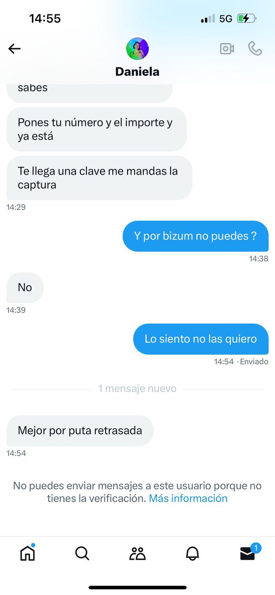 aleerosaa_'s tweet photo. POR FAVOR DENUNCIAR ESTA CUENTA⚠️
está intentando vender entradas para el partido del real madrid y si no se las compras comienza a insultarte https://t.co/tcKEKRCfb8