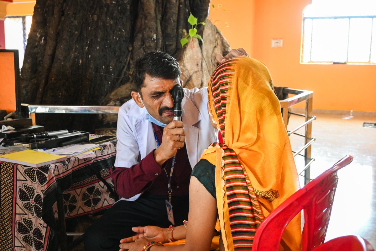 #Eyehealth remains a critical, yet often neglected, aspect of healthcare in many districts in India 🇮🇳.
<a href="/cbmWorldwide/">CBM Christian Blind Mission</a> &amp; <a href="/Eye_SewaSadan/">Sewa Sadan Eye Hospital Trust</a>  joined forces to organise an extensive #EyeCamp in Bhopal, India, aimed at providing free eye care services to underserved communities.