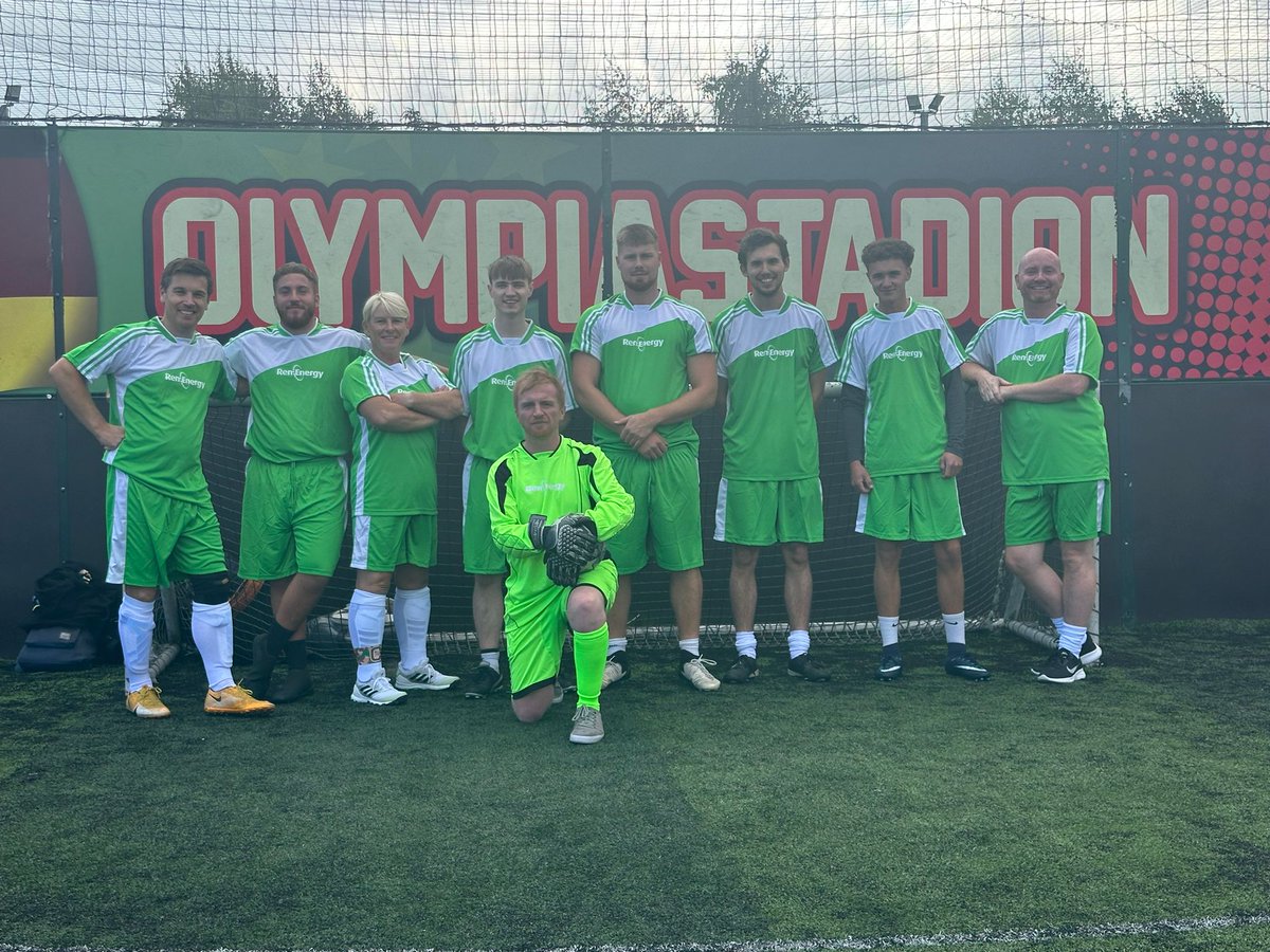 Supporting the <a href="/RenEnergyUK/">RenEnergy UK</a> team compete in the Business Fives event at Goals in Norwich this afternoon. Good luck to all #Biz5s