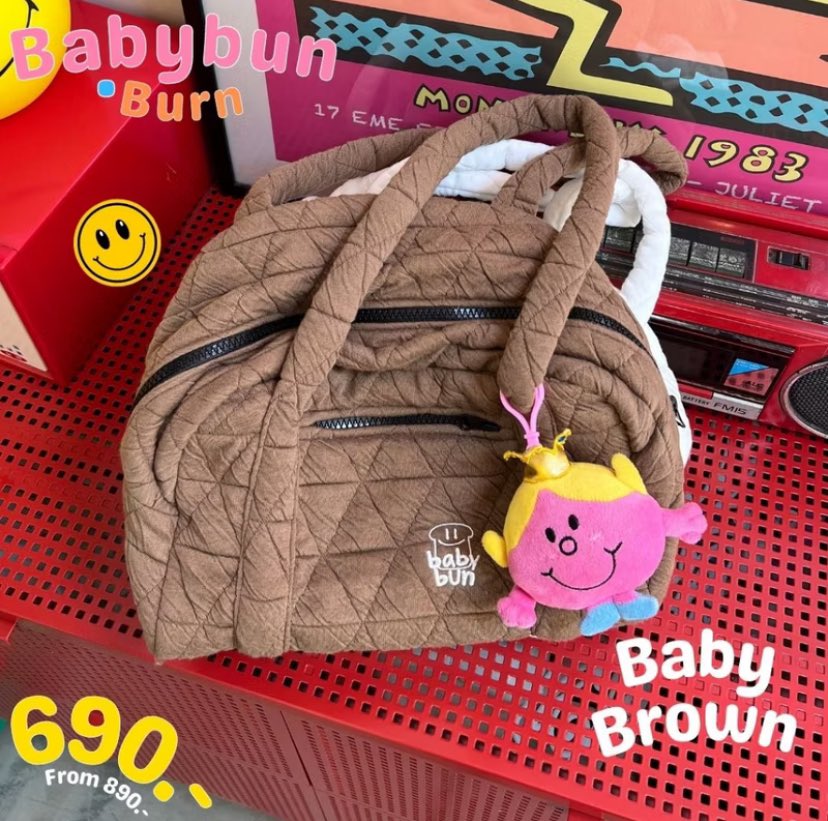 heyour0ck's tweet photo. ส่งต่อ กระเป๋า babybun สีน้ำตาล 
ของจริงน่ารักมาก จุของได้เหลือๆ 
ทักมาขอดูเพิ่มเติมได้ค่า
-จาก 690 เหลือ 390 รวมส่ง-

#ส่งต่อobaghouse #obaghouseส่งต่อ #ส่งต่อกระเป๋า #ส่งต่อกระเป๋ามือสอง #เสื้อผ้ามือสอง #coopershop #cintageshop #babybun #babybunส่งต่อ https://t.co/ct8JcNUsz5