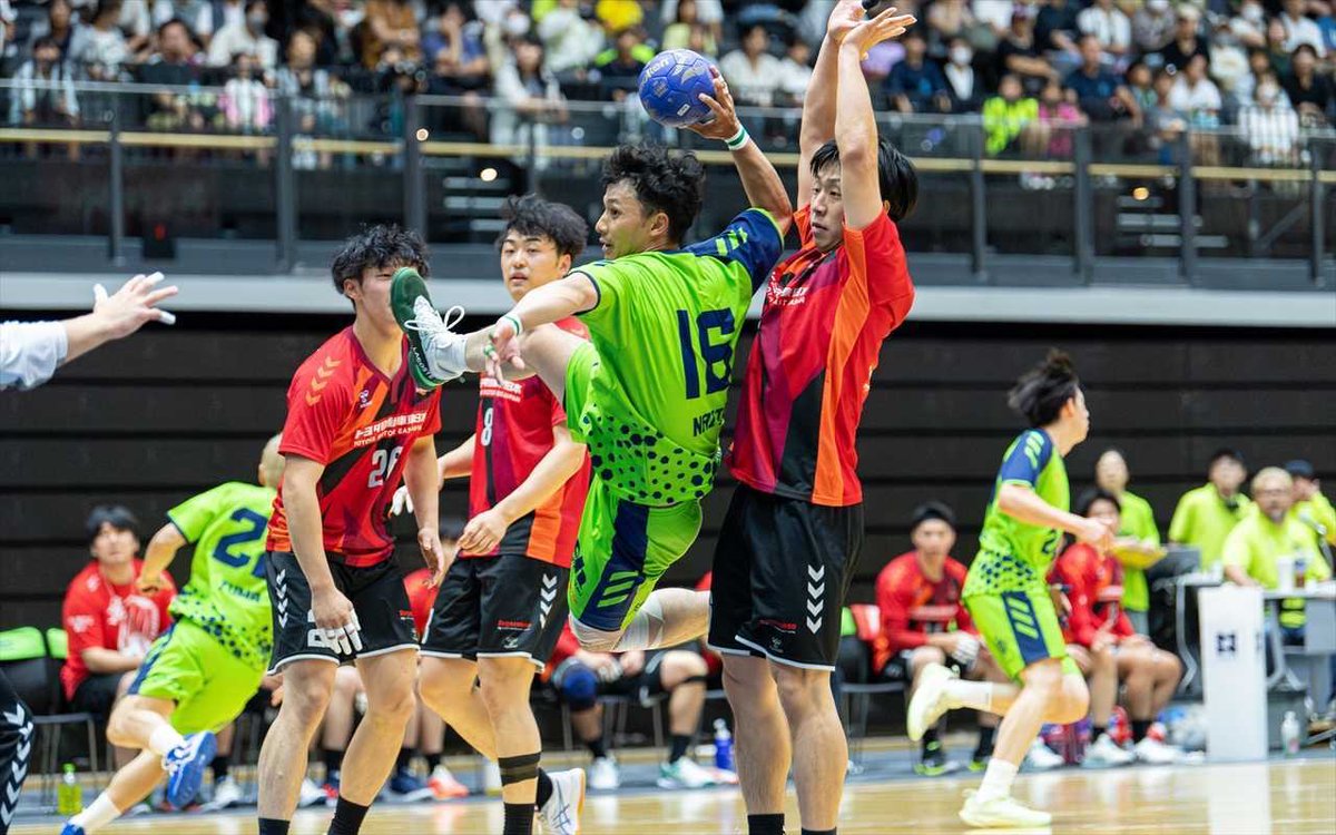 efbm_16's tweet photo. vs東日本レガロッソ
33-37 lose

勝ち切ることがなかなかできませんが
あともう少し、
躍進して、必ず勝利します！！

子供達からのエールも
とても力になりました！
これからも応援よろしくお願いします！！

#アースフレンズBM
#アスフレBM
#アースフレンズBM東京神奈川
#ハンドボール
#handball https://t.co/98T3tIJAAv