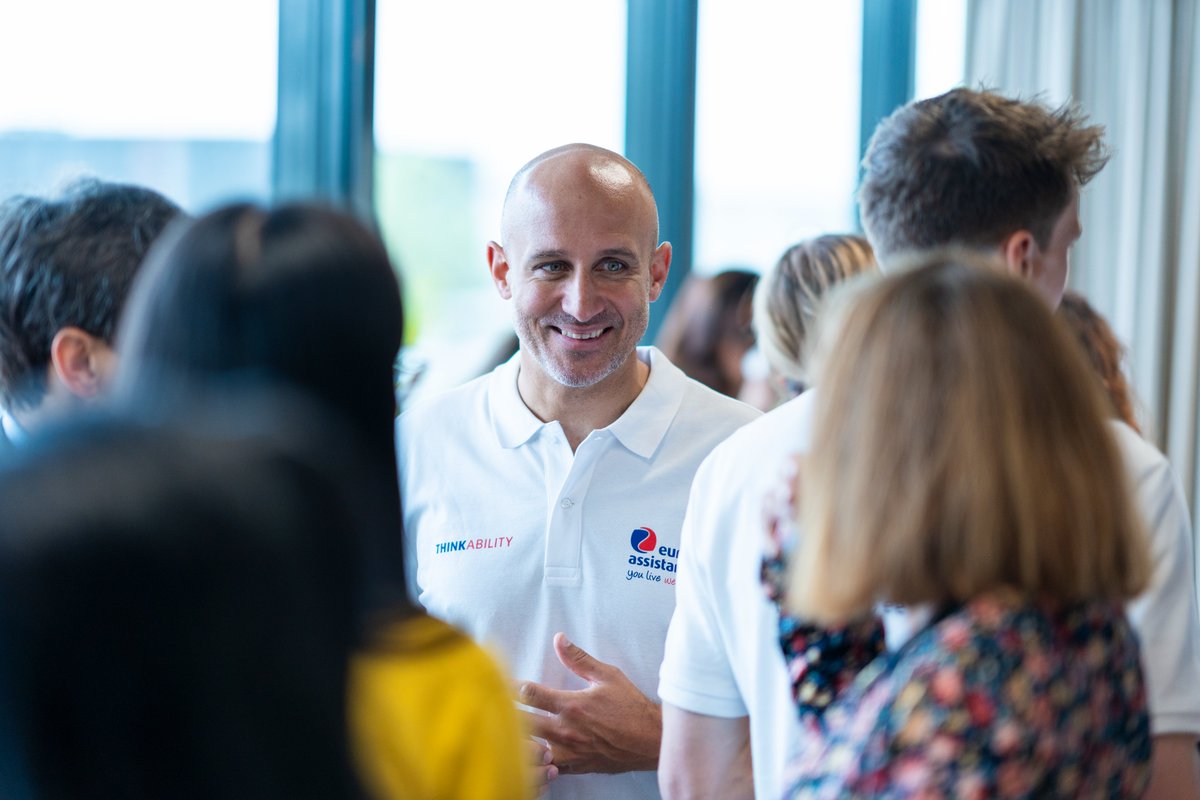 EA_FRA's tweet photo. Fiers de soutenir Benjamin Lacroix-Desmazes, un athlète qui nous rappelle que voir au delà du #handicap, c'est célébrer la persévérance et l'excellence !
Merci à Benjamin ainsi qu'à l’équipe de France de volley-ball assis de nous avoir fait vibrer cet été !

#Thinkability #RSE https://t.co/Zbamdt1zqU