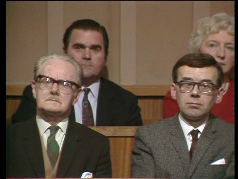 hellothisisivan's tweet image. Would you like a selection of my fave Crown Court jury reaction shots? Well here you are anyway