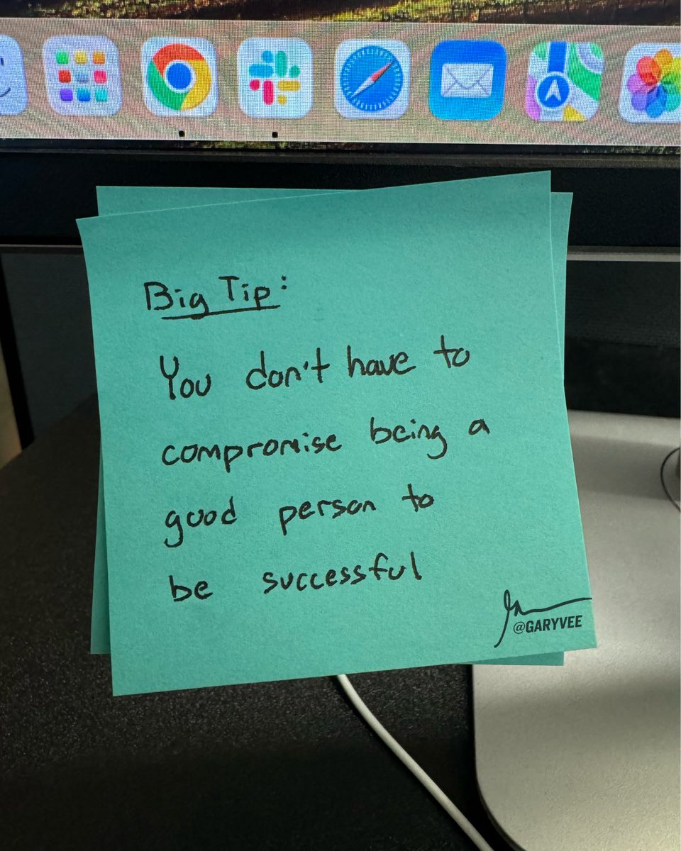 garyvee's tweet photo. Post this note in your brain 🧠… it will change your life 💚

PS : text me for any follow up questions at 📱:1-212-931-5731 https://t.co/YoiLTTryal