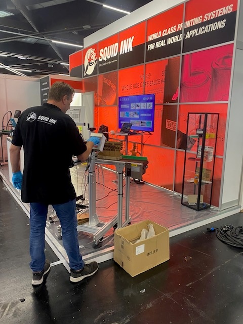 Putting the final touches on the booth because FACHPACK kicks off today in Nuremberg, Germany! Stop by Hall 7 Stand: 7-421 to see Paul Wheeler and Hans Holterman and to learn more about our Squid Ink equipment.