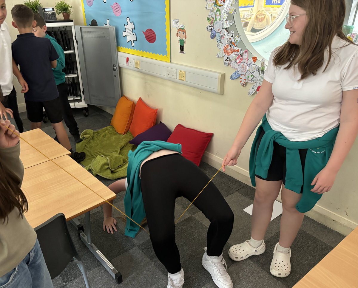 OVPS Mrs Hunt tweet media