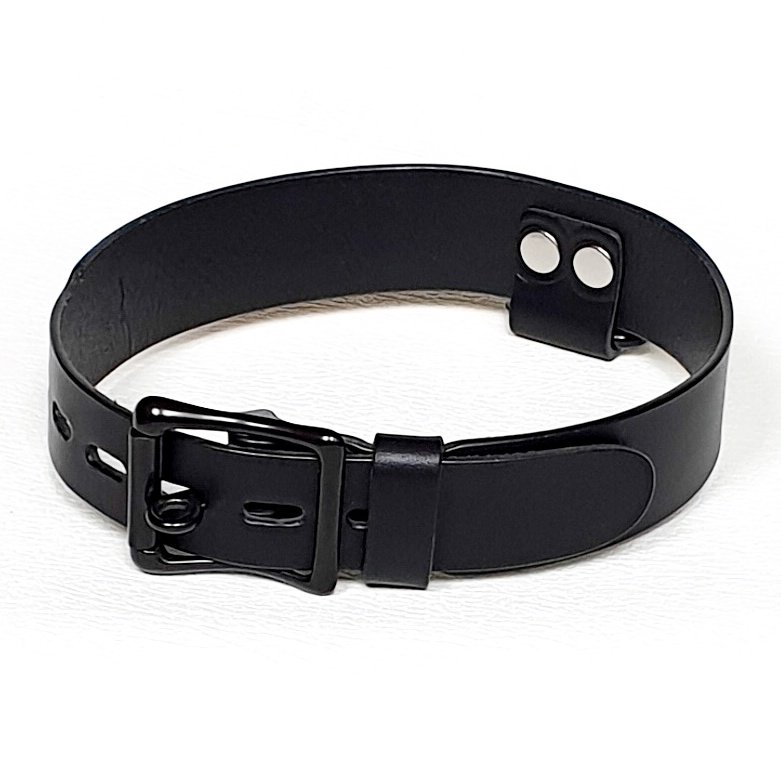 chillis_leather's tweet image. #Lockable, #bdsm broad #leathercollar with black hardware. 🖤🐾
