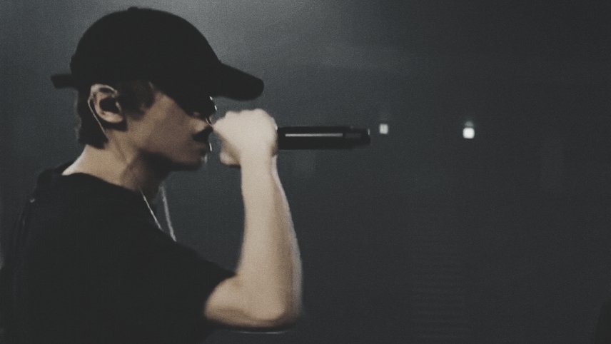 haechanprints's tweet photo. 🖤 https://t.co/0SypffILCg