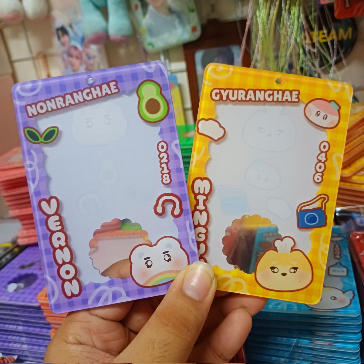 cchihouse's tweet photo. SVTfriends Acrylic PC Holders
sorting and packing . . . . ππ©·π©΅
Full stock on sunday for Going Together event by @cyberangelfairy at Mabuhay Tea House https://t.co/Cse18tztmn