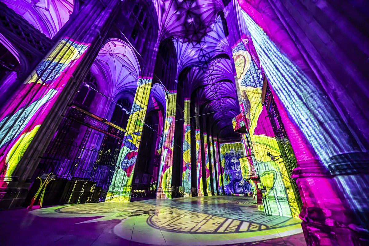 Canterbury Cathedral tweet media