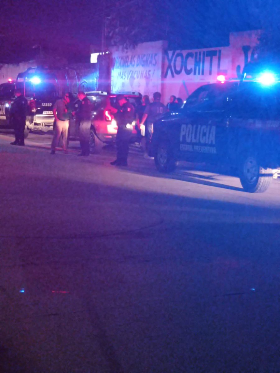 🧵Hace más de una década, una niña fue sustraída por su padre y su abuela materna cuando apenas tenía un año de edad. Durante 12 largos años, la familia materna luchó por recuperar el contacto con la menor, ayer fue ese día tan  esperado por su madre. #QuintanaRoo #Cancun #CDMX