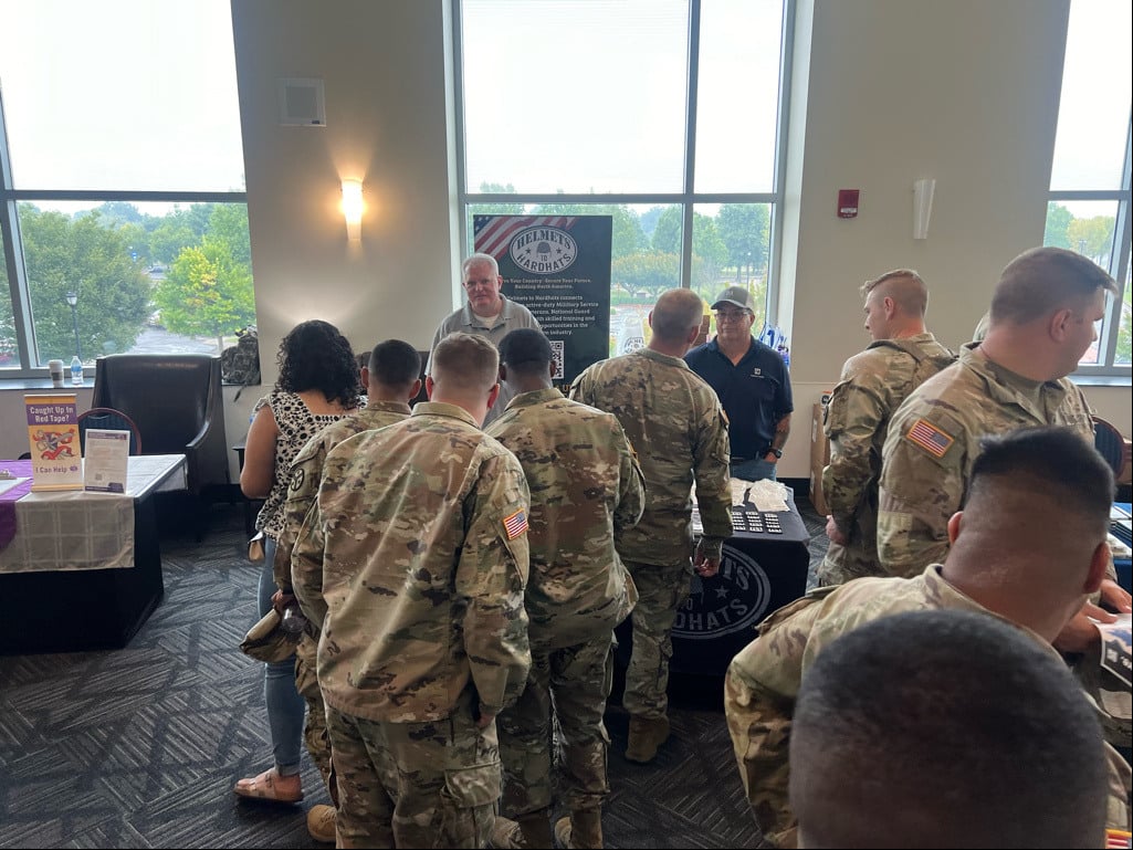 HelmetsHardhats's tweet photo. It's another edition of #TrainingCenterTuesday. Our Senior Program Manager Robert Schwartz recently attended the 278th Armored Calvary Regional Task Force 1 Pre-Deployment Yellow Ribbon Event in Nashville, TN. This career fair welcomed close to 700 ARNG members!! https://t.co/2SCzmKuH0M
