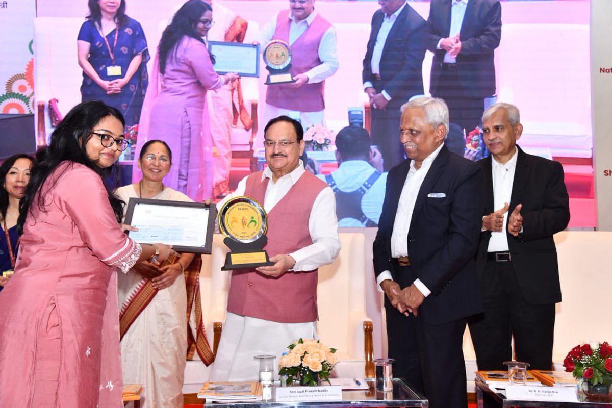 MoHFW_INDIA's tweet photo. #HealthForAll 

Union Minister of Health and Family Welfare, Shri @JPNadda addresses 4th Anniversary Ceremony of the National Medical Commission

Encourages NMC to achieve the target set by Hon’ble Prime Minister of India of adding 75,000 medical seats over the next 5 years to meet the growing demand of aspiring medical professionals

National Medical Register is a dynamic database for all allopathic doctors which has already received about 20,000 applications: Shri JP Nadda

“Recent efforts towards serving public health especially the Family Adoption Program will prepare MBBS students to become more humane and skillful clinicians”

https://t.co/zBhS8Hntsy