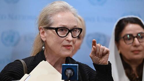 Limportant_fr's tweet photo. «À Kaboul, même un chat a plus de droits qu'une femme» : le puissant discours de Meryl Streep à l'ONU https://t.co/Be7liQaN4G @MahmoudSaikal https://t.co/J6WINiLbeh