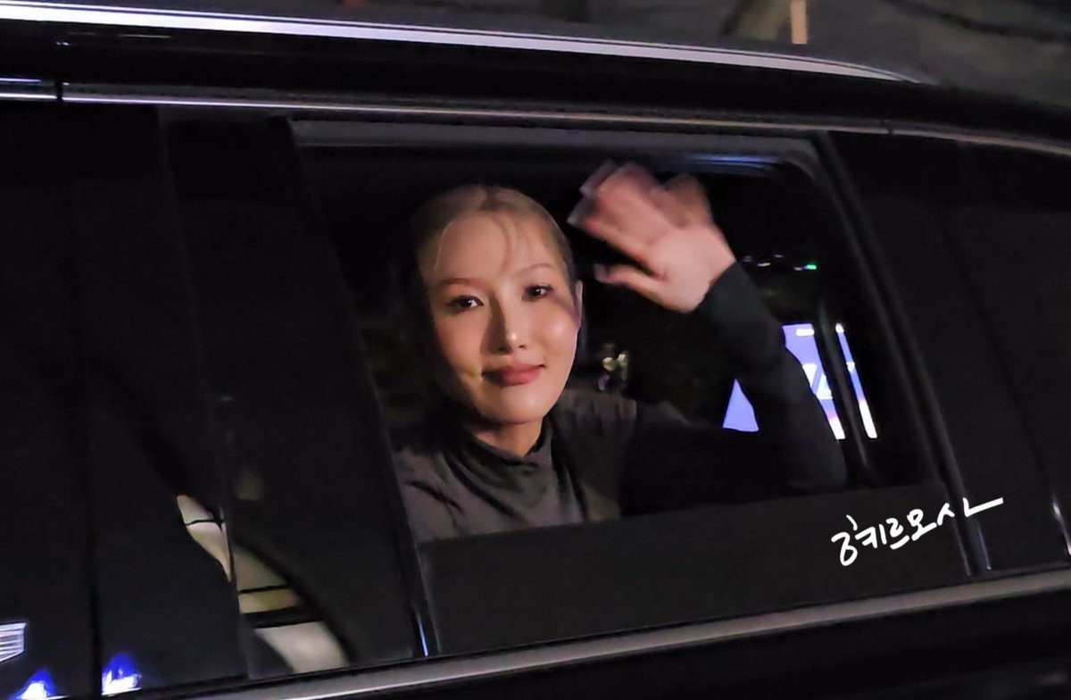 240924 이영지의 레인보우 퇴근

내 비타민💋

#화사 #HwaSa #마마무 #MAMAMOO