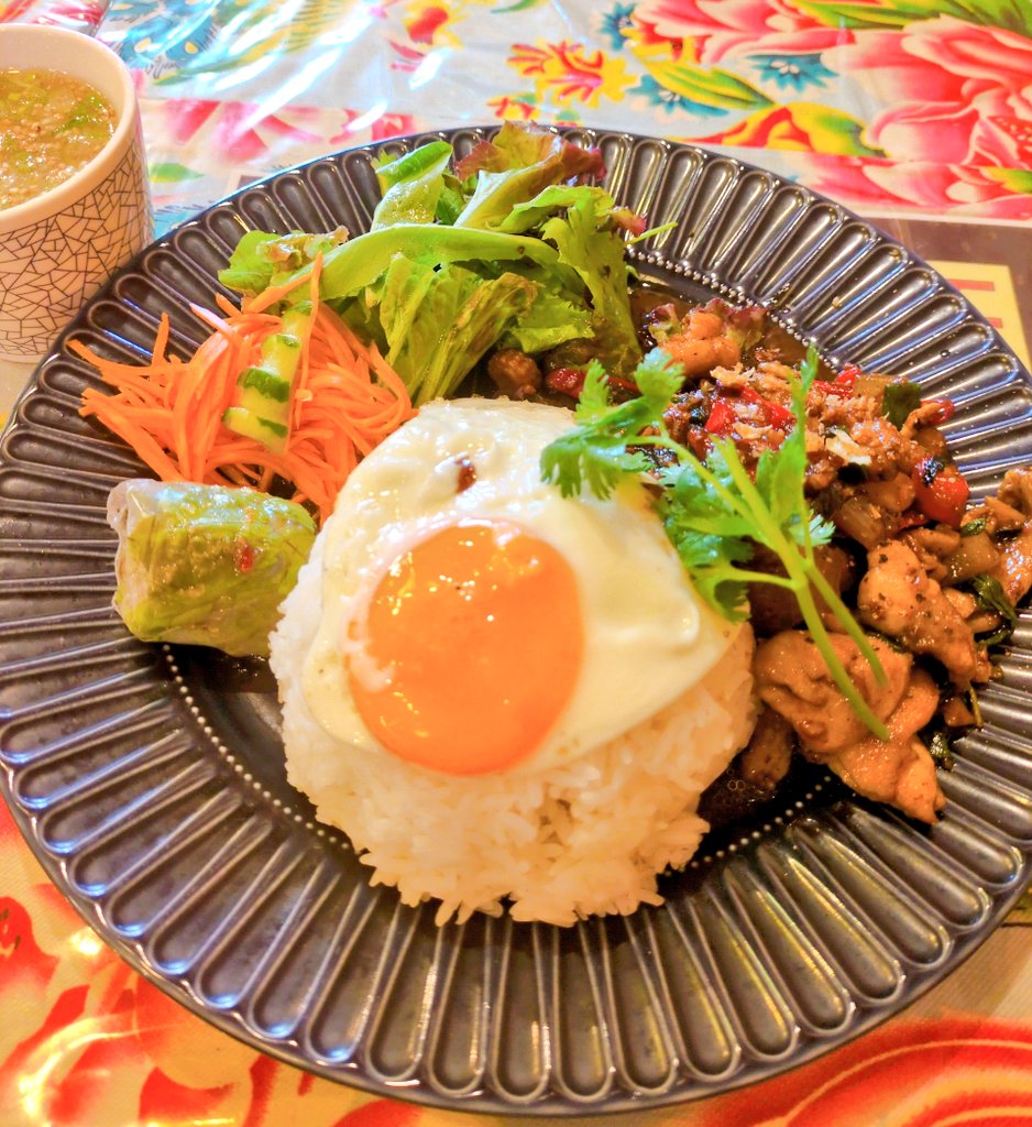 toothfairy4618's tweet photo. 久しぶりにヒノデヤさんへ。
ガパオライス美味しかったです🥰
#西荻窪
#西荻ランチ
#hinodeya https://t.co/zenb5AVOZi