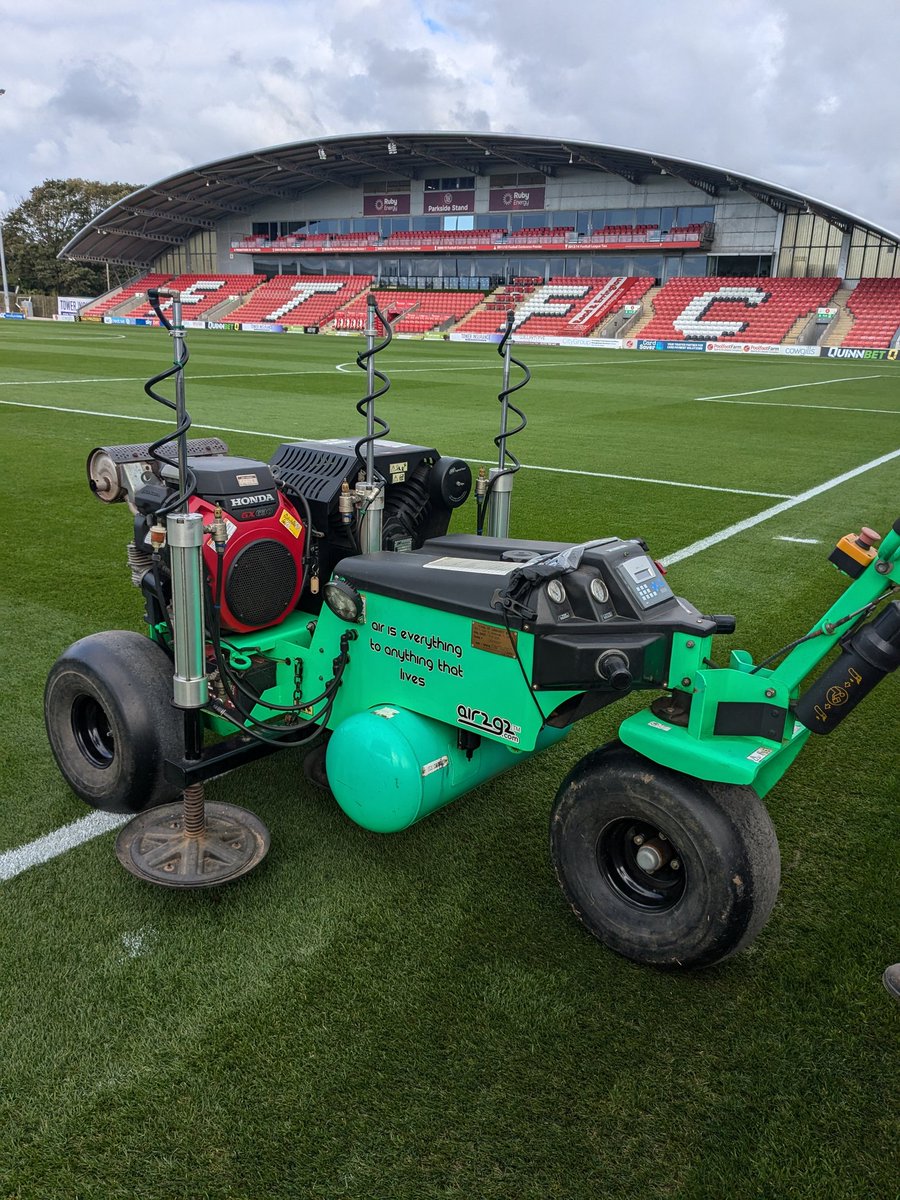 And breathe 💨 after a busy schedule some air2g2 aeration. <a href="/GaryRob41764687/">Gary Robertson</a> <a href="/ftfc/">Fleetwood Town Football Club</a> 👌