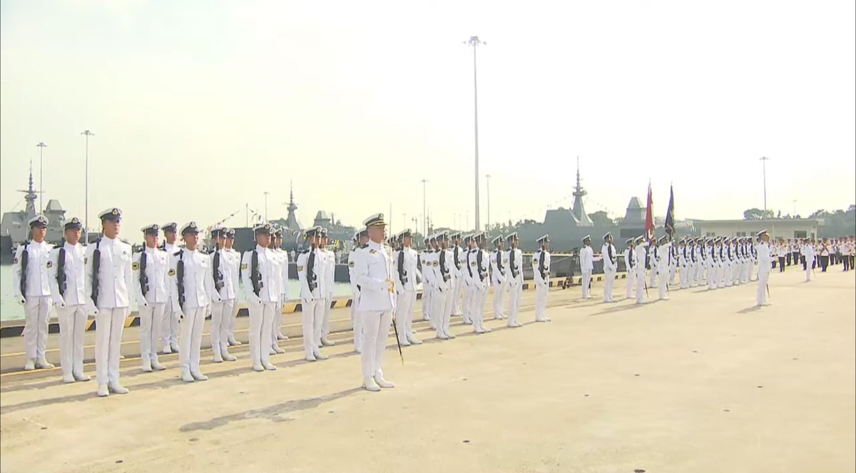 WarshipCam's tweet photo. Republic of Singapore Navy Invincible-class Type 218SG submarines  RSS Invincible and RSS Impeccable being commissioned today in Singapore  - September 24, 2024 #rssinvincible

SRC: FB- Republic of Singapore Navy https://t.co/J0WWbBTS8g