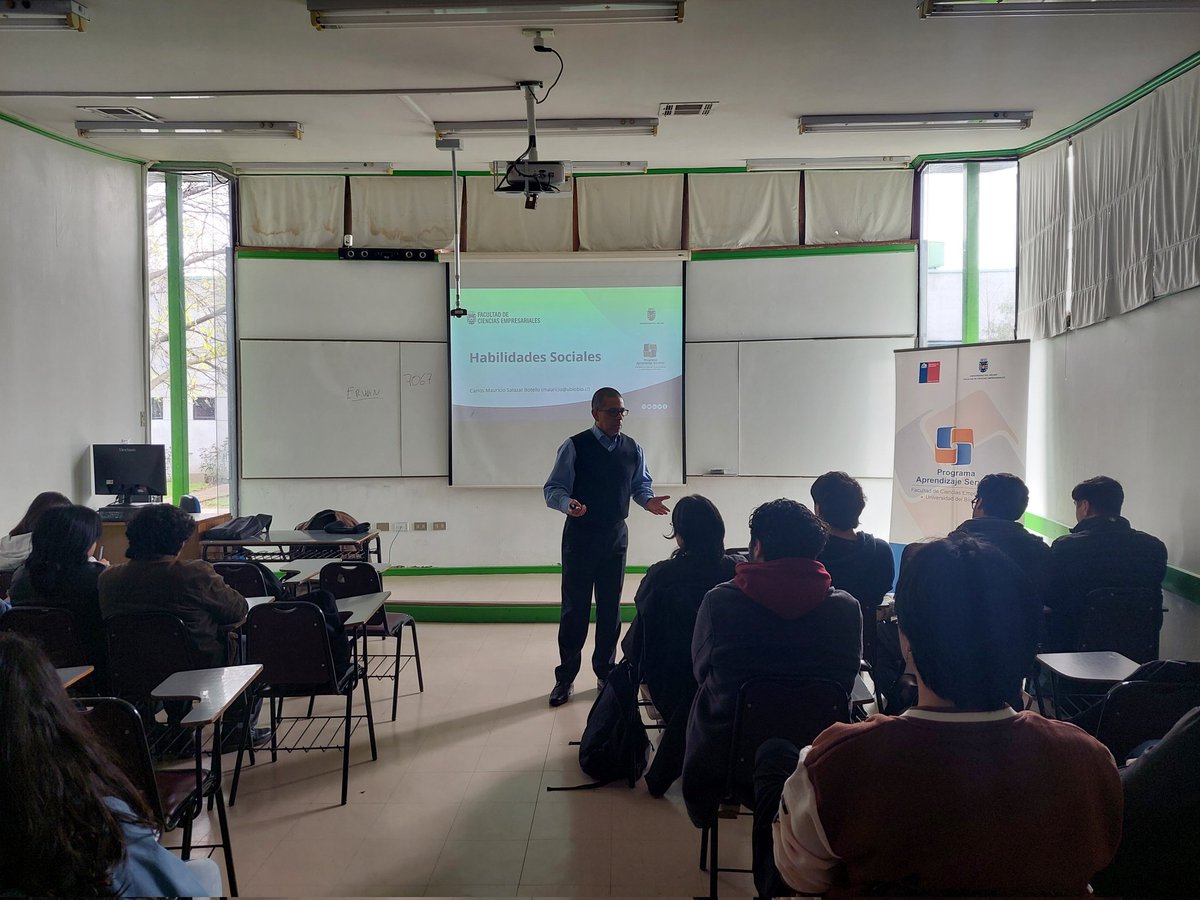 asfaceubb's tweet photo. En desarrollo Taller Habilidades Sociales parte del itinerario de implementación de la metodología #AprendizajeServicio en la carrera Contador Público y Auditor de la FACE UBB @faceubb @ubbchile @Deptogestion https://t.co/ne8WKRepMG