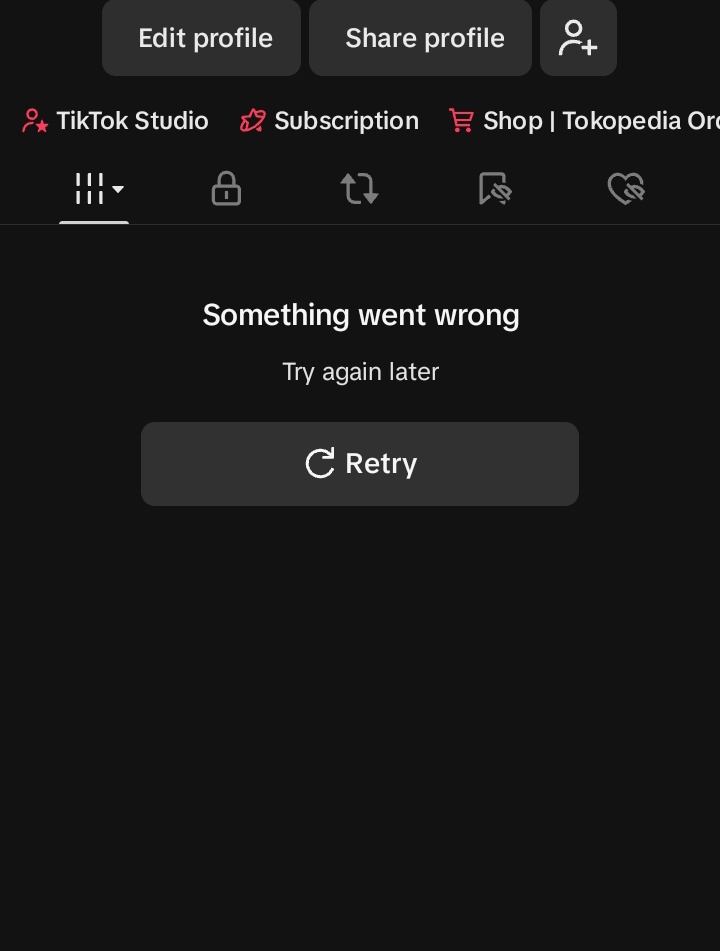 bambivann_'s tweet image. tiktok kalian gini juga? kirain abis kuota wkwkwk #tiktok #tiktokerror