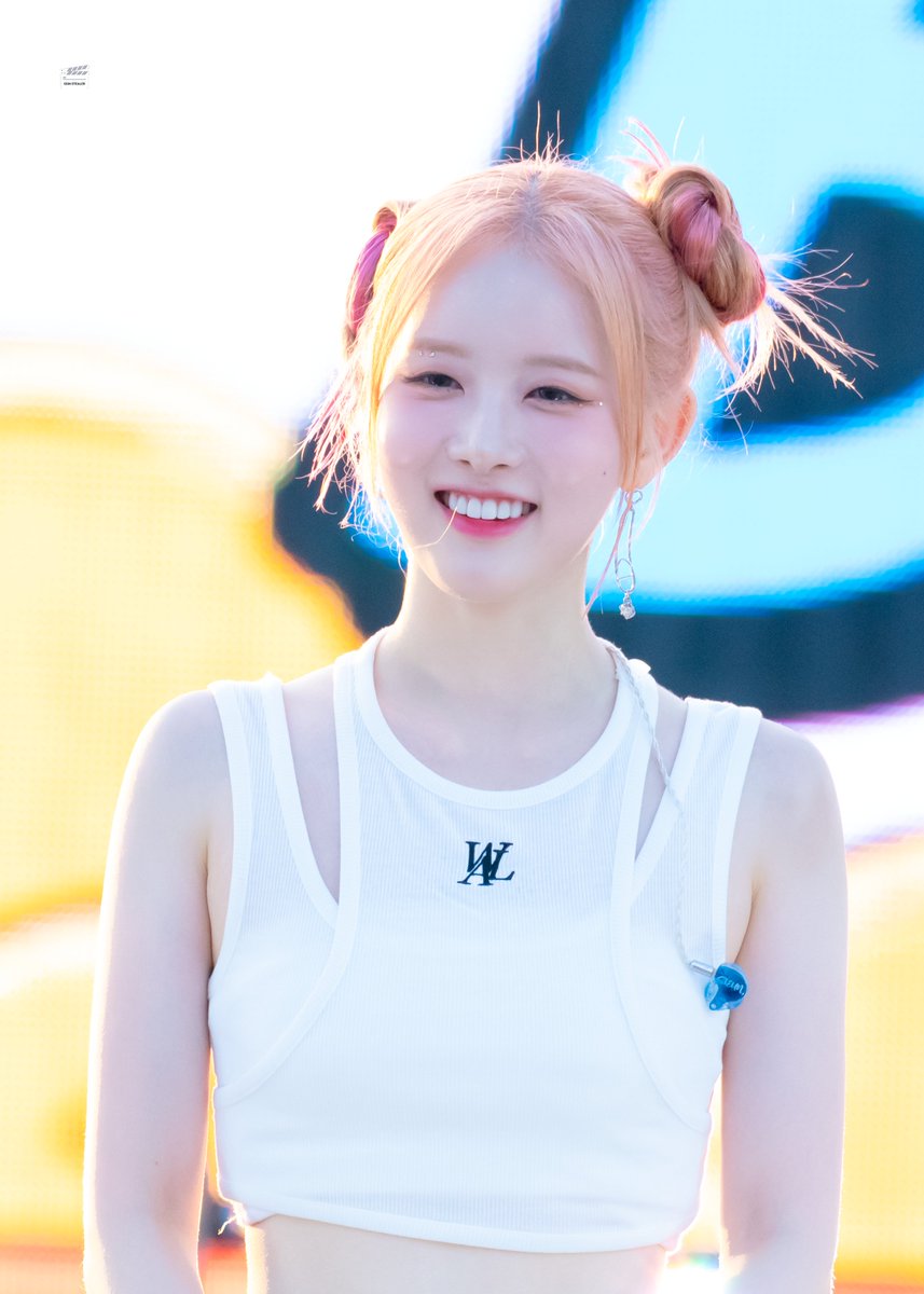 ssinstealer's tweet photo. 230819 노들섬 시은 hq

무해해...

#스테이씨 #시은 #SIEUN #STAYC https://t.co/uxSliz5MxW