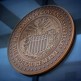 daryldagit's tweet photo. The Federal Reserve has cut interest rates, marking a shift toward easing monetary policy. This decision is influenced by stabilizing inflation and softening labor market. Understanding this change is crucial for making informed financial decisions. https://t.co/phoI0PpttH https://t.co/cf3opXVHWV