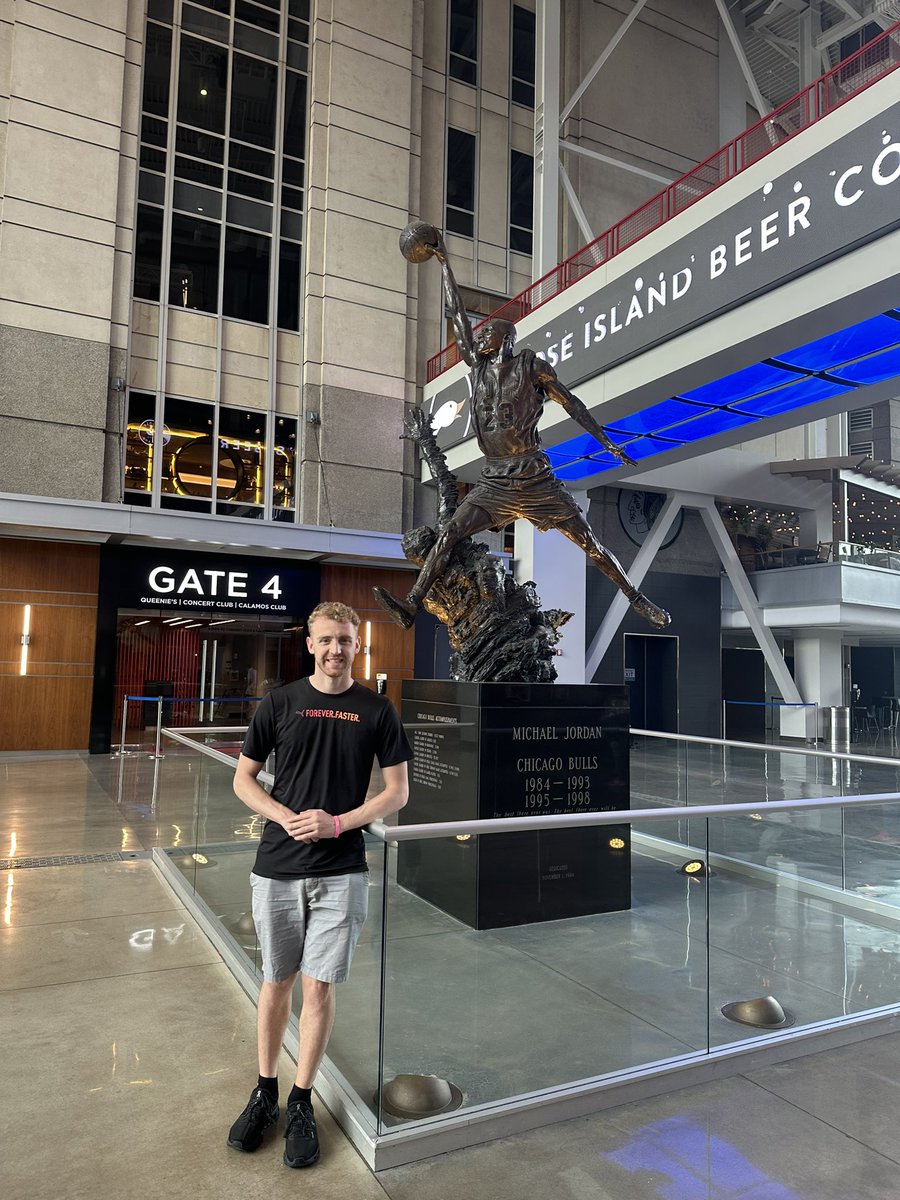 Liam Kiz tweet media