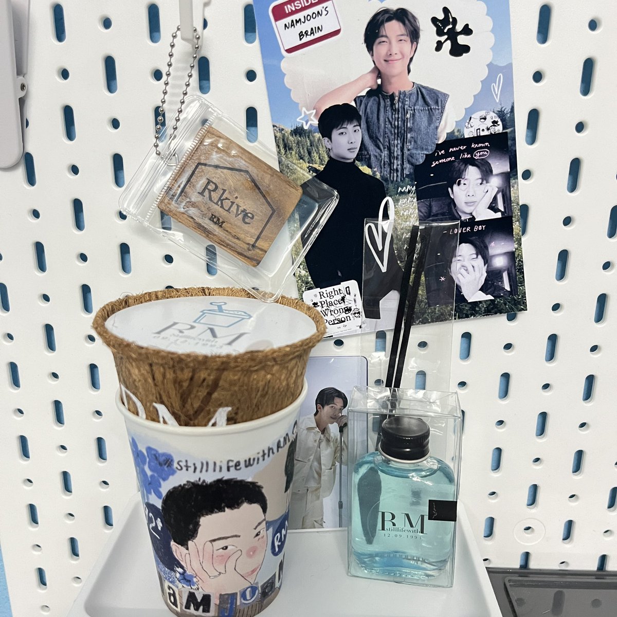 InthiraKumpol's tweet photo. น่ารักมากเลย 💜🫧 #StillLifeWithRM https://t.co/SZX4HHn1wx