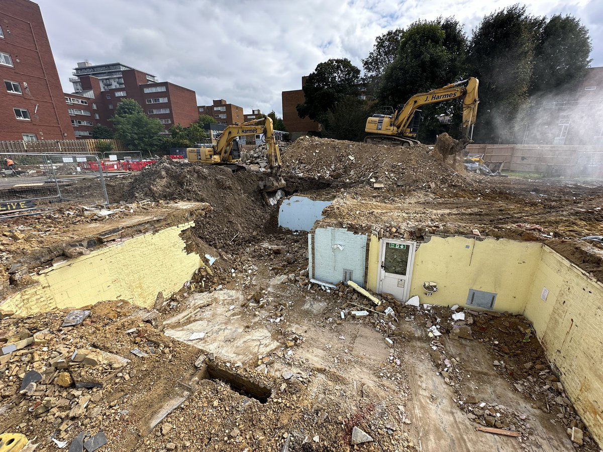 Sutton High Estates tweet media