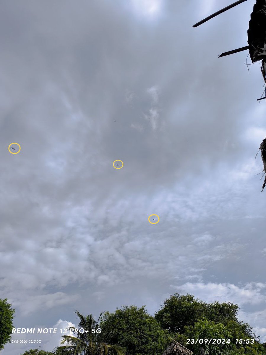 htartha76128693's tweet photo. The fighting has been going on in #PinLebu town of #Sagaing for more than 1 month, & military council has reinforced their strength with 8 fighter helicopters today & bombed the area from the air all day long.
https://t.co/j5wUlOzYT2…
#2024Sep23Coup
#WhatsHappeninglnMyanmar https://t.co/ACxXdOI2sa