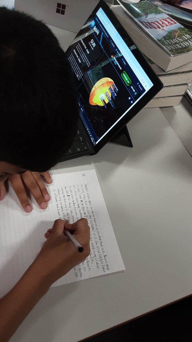 Class 5W tweet media