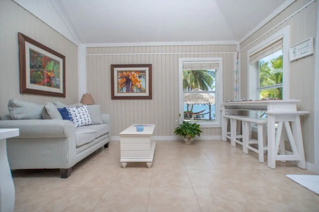 MineBeachVilla2's tweet photo. Experience the ultimate a #GrandCayman #LuxuryVilla rental! Enjoy breathtaking ocean views, upscale amenities, and a serene atmosphere for your dream vacation. #BookYourStay today at https://t.co/WonBmpWG8O
#BeachfrontEscape #TropicalParadise #IslandGetaway #VacationInStyle https://t.co/E2VRBDkjCs