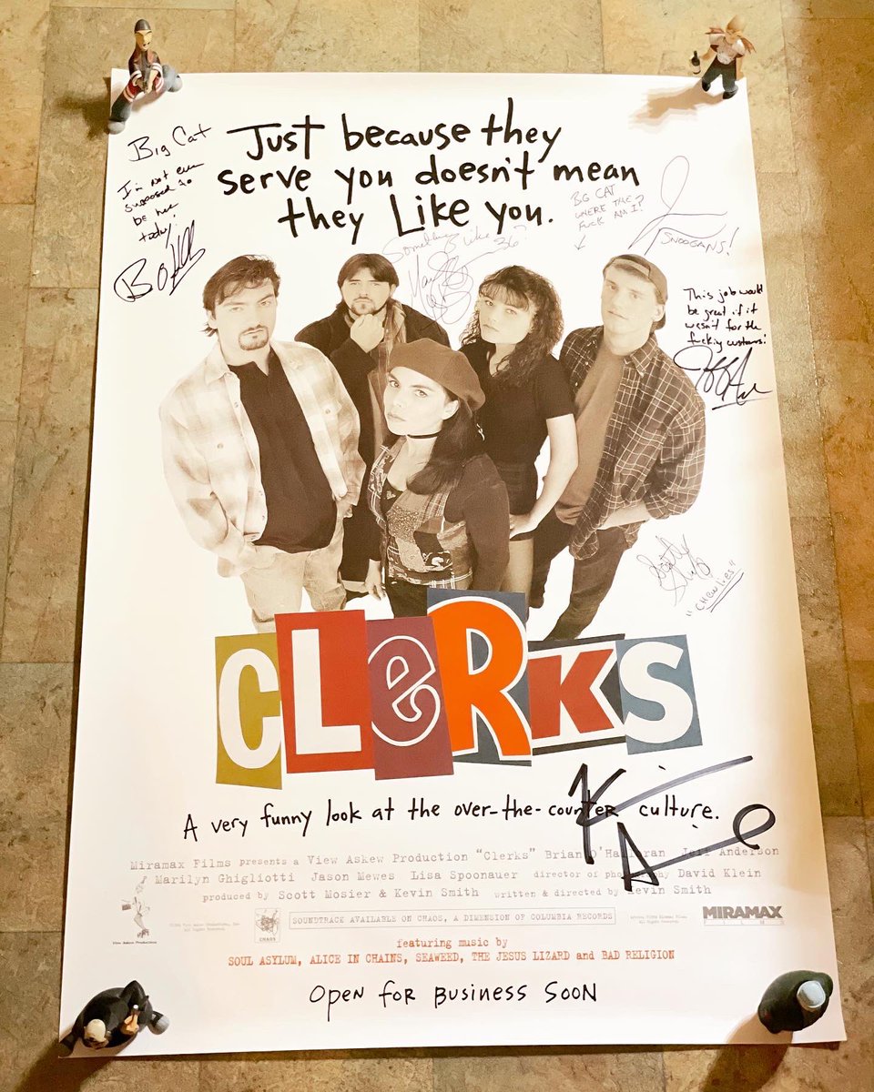 4ColorBigCat827's tweet photo. So much more I could add but here’s some of my @ThatKevinSmith collection. Forever my favorite director. https://t.co/UUofcdoDmN