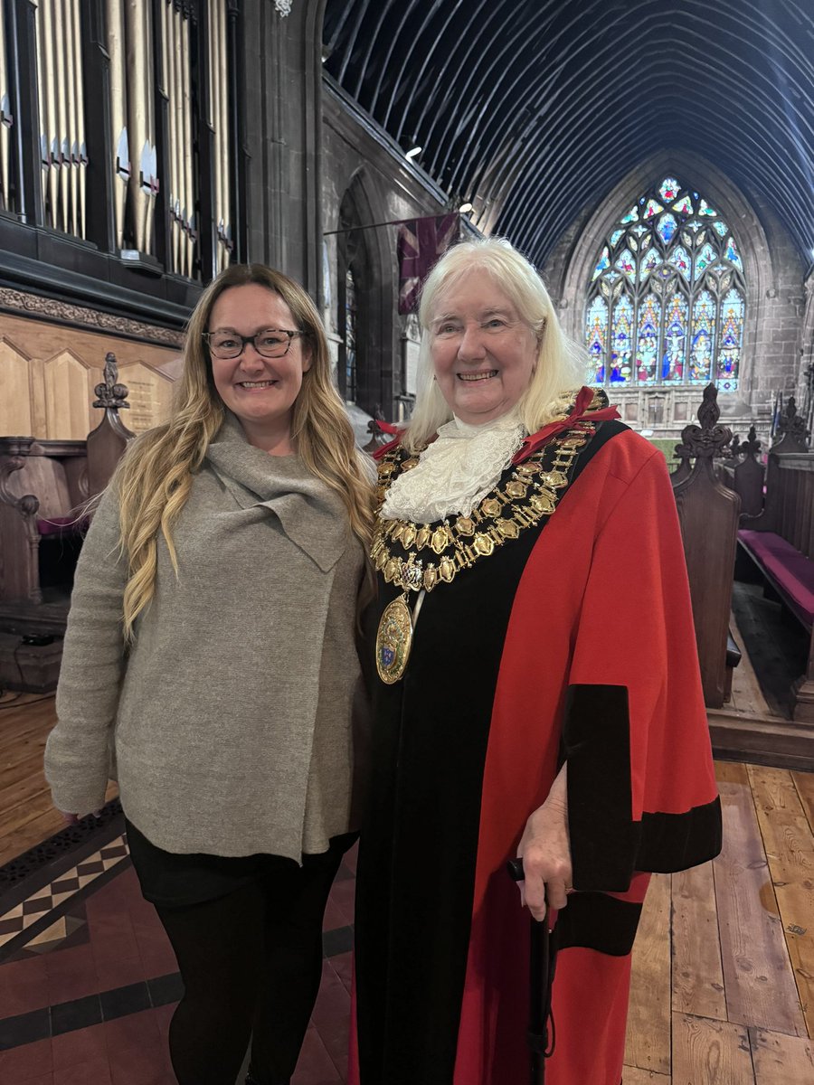 The Mayors charity is raising money for <a href="/FoodNetworkSK/">Stockport Food Network</a> this year! We are hosting a ball in November and desperately need sponsors and auction prizes to raise enough money to support food banks and pantries all over Stockport. Can YOU help? Email - Info@stockportfoodnetwork.com