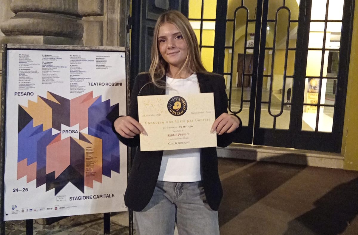 Studentessa puteolana vince un concorso nazionale di scrittura pozzuoli21.it/studentessa-pu… via <a href="/Pozzuoli/">Joe Irwin</a> 21