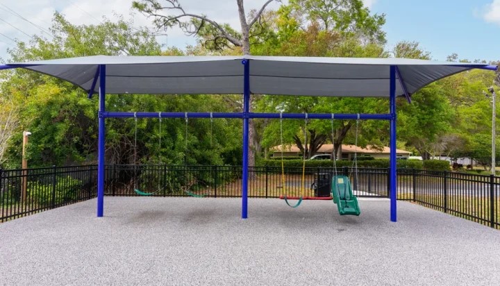 ProPlaygrounds's tweet image. Happy Tuesday! This project involved installing a new playground system, a two-bay swing set with integrated shade, 2,016 square feet of poured-in-place rubber surfacing, and a 25’x25’x8′ Quad Sail shade overhead. 
#theplaygroundexperts #playgrounds #proplaygrounds