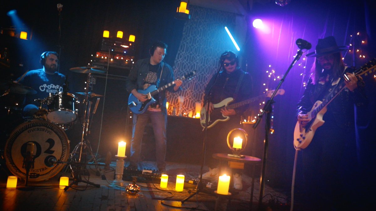 Spooky season is finally upon us! Grab your candles and let the seance begin… 🕯️🔮

📸 Dogtown Studio