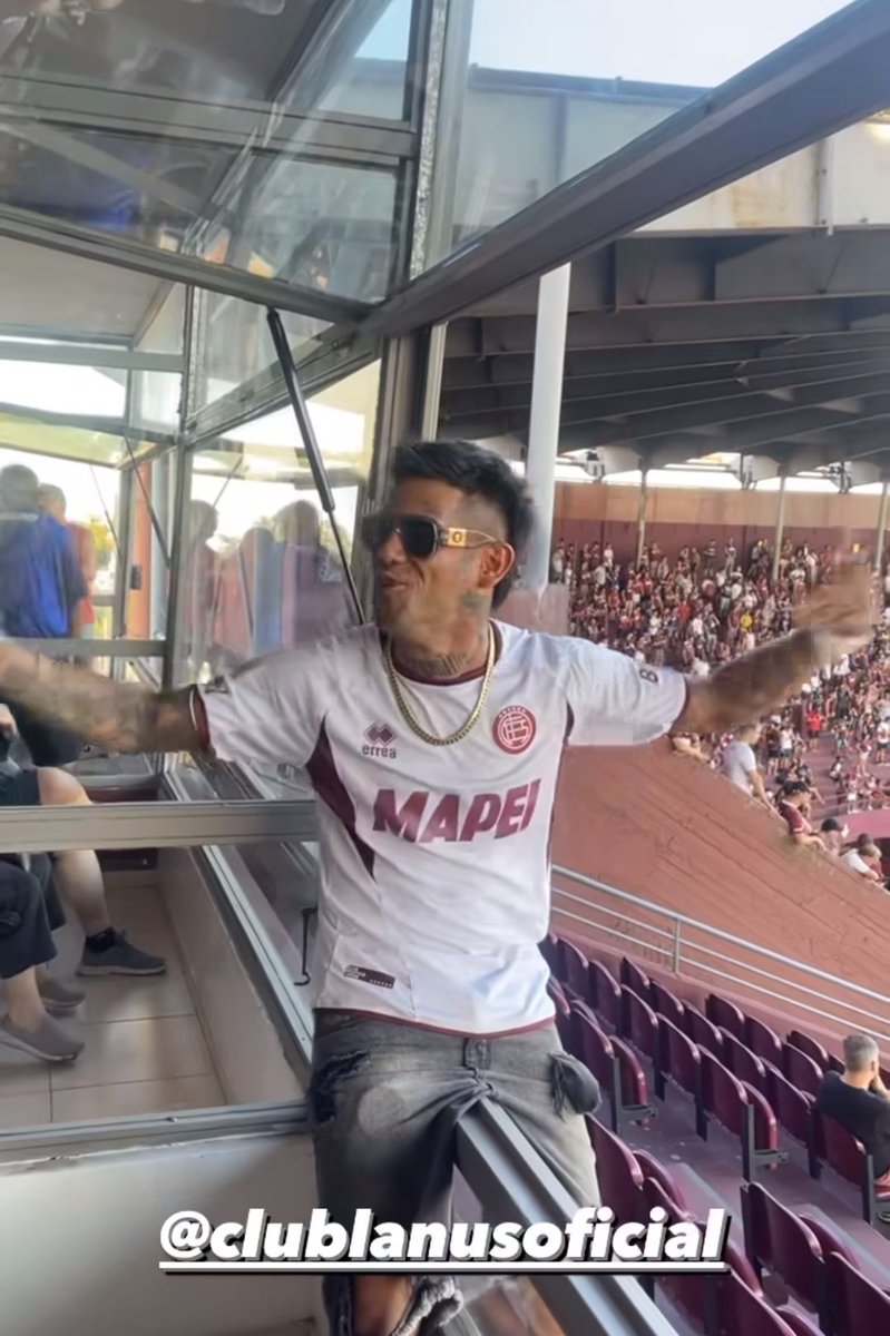 Dale RT a este Mero Mero de la suerte para que Lanús se traiga la clasificación a semis de Colombia. 📿