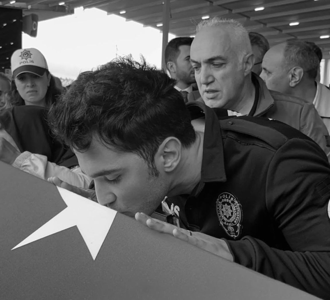 Vatan uğruna!

Şehit Polis Şeyda Yılmaz