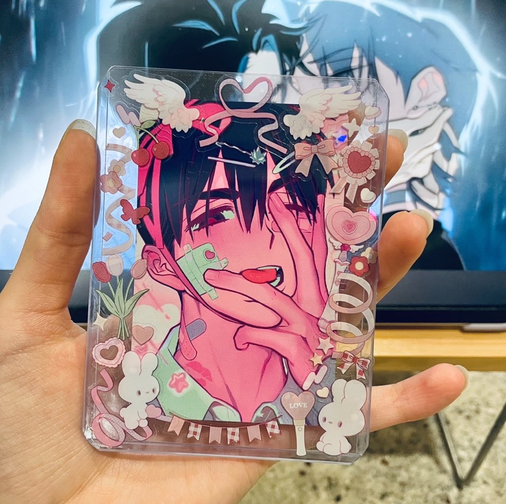 sakumintsu's tweet photo. first time decorating a photocard 💖 https://t.co/5xGLavxlx1