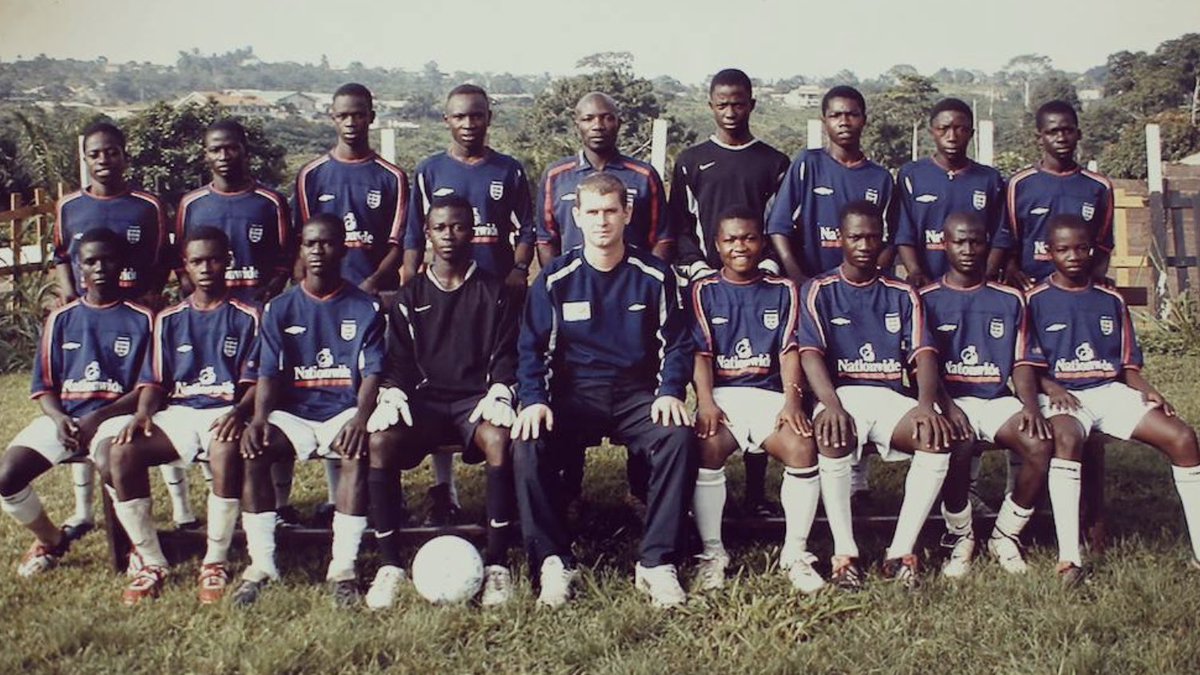 right2dream's tweet photo. #25YearsOfDreams: 25 years of incredible milestones shaping our journey.
From a small academy in Ghana in 1999 to a global network of opportunity, every step has brought us closer to our vision. โจ
๐งต https://t.co/pWIoD075at