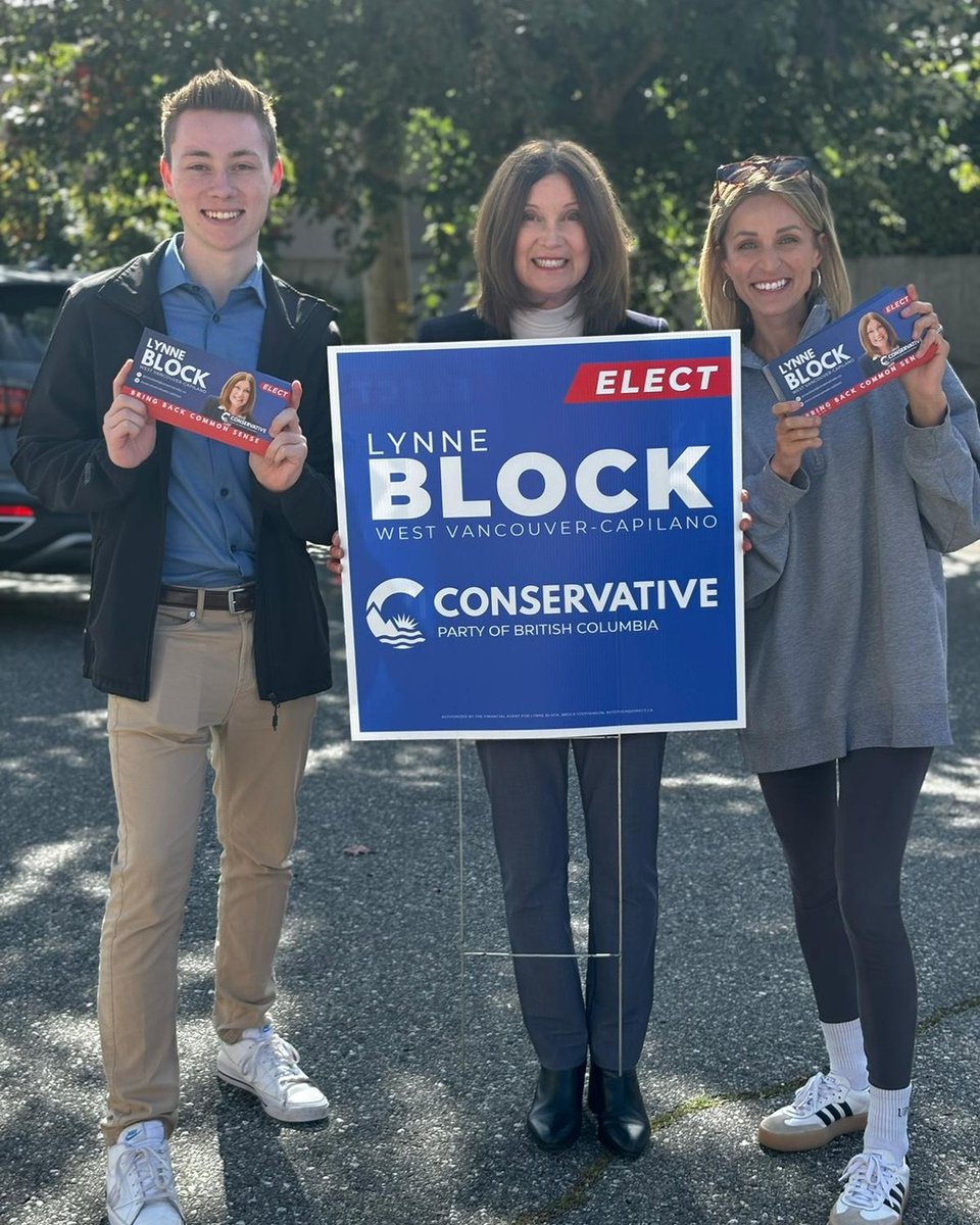 West Vancouver-Capilano next MLA @LynneBlock1 is working hard every day with her team!  #bcpoli