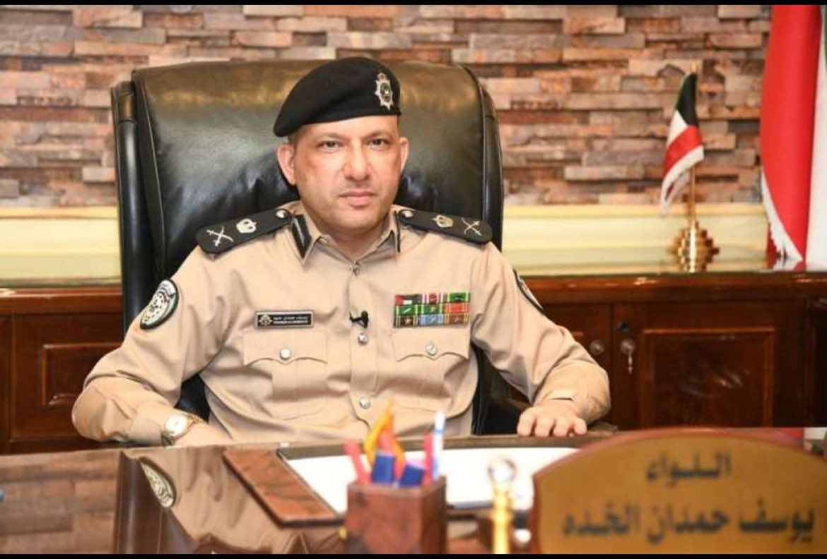 fhd_007's tweet photo. اللواء يوسف الخده الوكيل المساعد للمرور ..

مايضيع لك حق عنده..
ونقل أدارات المرور نقله نوعيه..
تحول سيارتك ببرنامج سهل ..
منع دفع الكاش وغسيل الاموال..
أحال كل مزور مهما كان أسمه ورتبته الى النيابه..
يساعد ويسهل للمواطنين قدر المستطاع..

فعلا يستحق المنصب بجداره.

#مجلس_الوزراء https://t.co/upgpdHMkt2