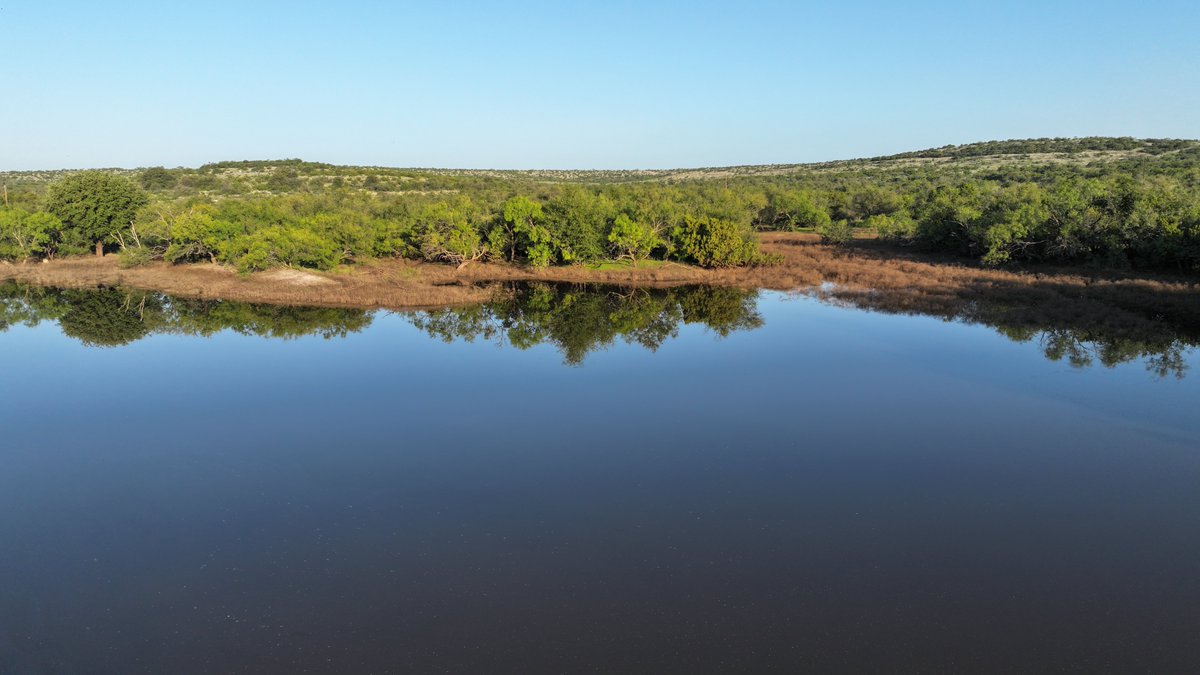 llpranchland's tweet photo. New Wilson - Carlsbad Ranch photos and video are up. To see if all visit our website at Wilson - Carlsbad Ranch Lee, Lee &amp; Puckitt Associates, Inc. https://t.co/8rJBcinhZ1 https://t.co/Ci2Aw1B4zm