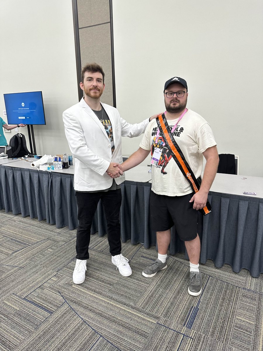 Skootish tweet media