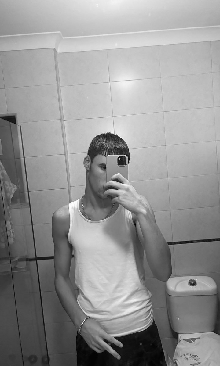 Seninho99's tweet photo. 📿🔮 https://t.co/Gi2HrnDzWs