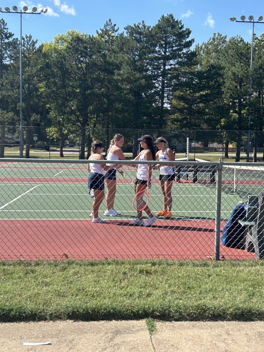 Haggard &amp; Catlin are ⁦<a href="/TennisWrhs/">WRHS TENNIS</a>⁩ Invitational Doubles Champs!