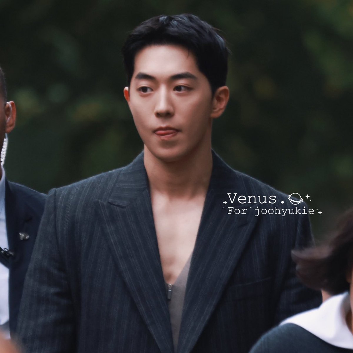 jjwohyuk's tweet photo. Nam Joohyuk can be anything — everything 

#DiorSS25 #NAMJOOHYUKXDiorSS25 https://t.co/LT1KUxXbyL